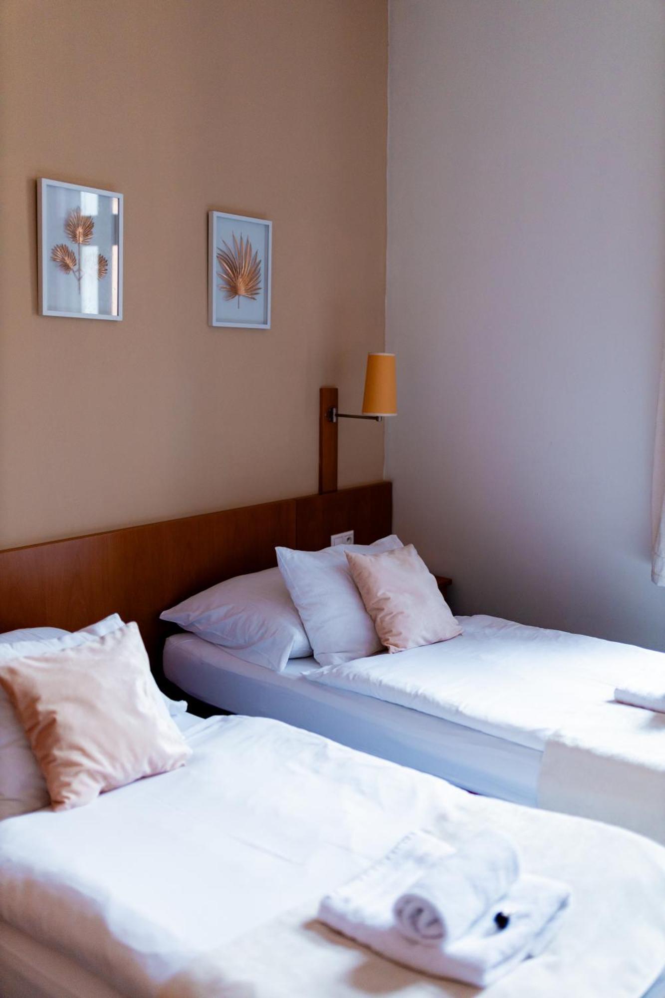 Hotel Apollon Litoměřice Zewnętrze zdjęcie