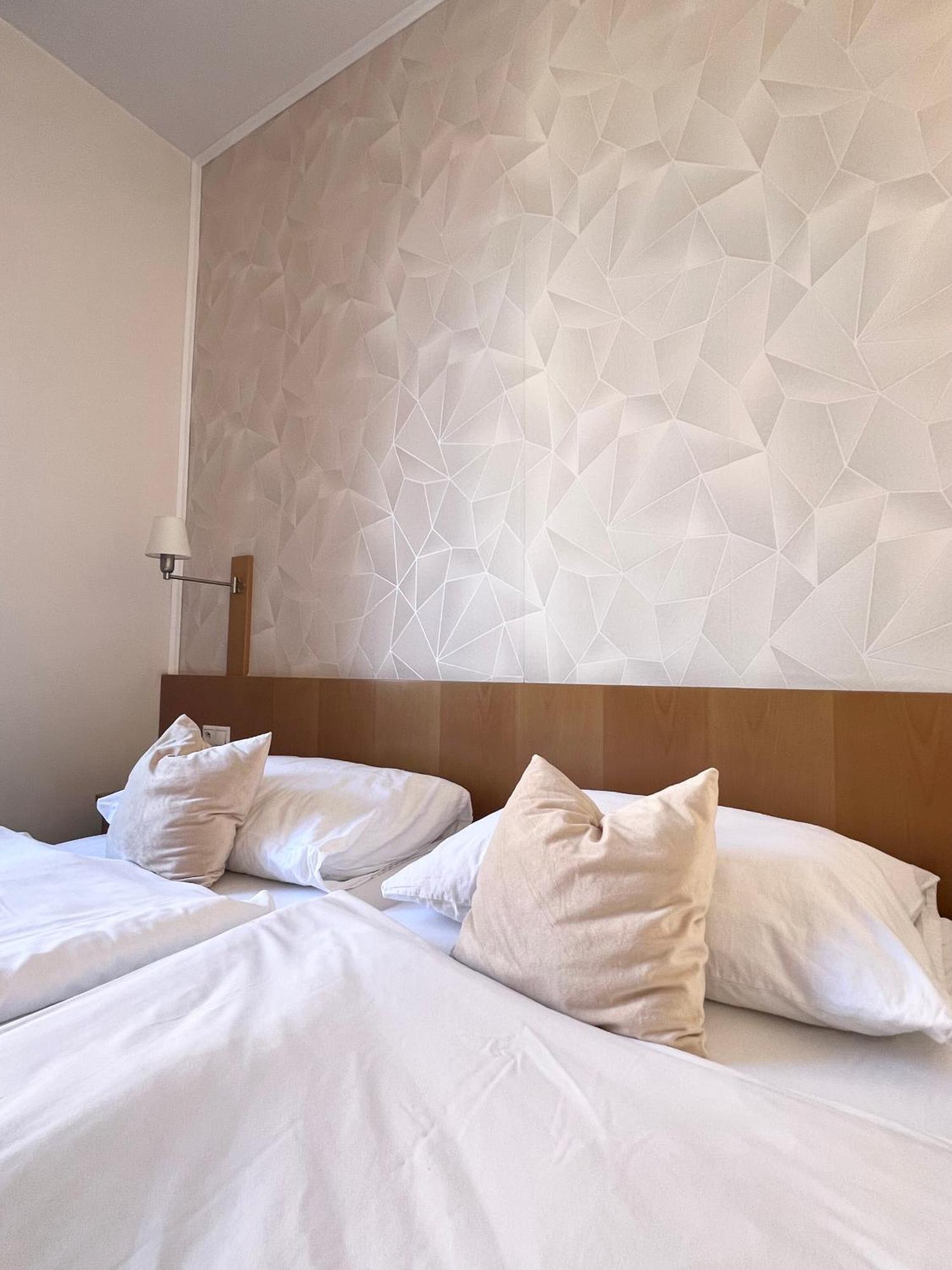 Hotel Apollon Litoměřice Zewnętrze zdjęcie